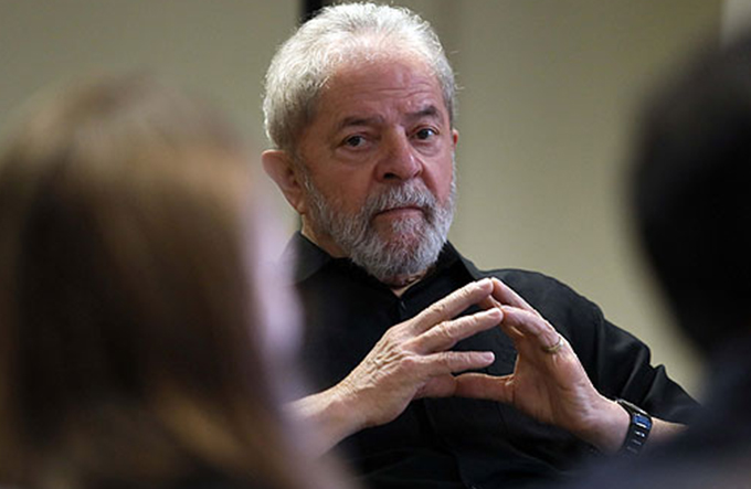 Após condenação, Lula mantém entre 34% e 37% das intenções de voto