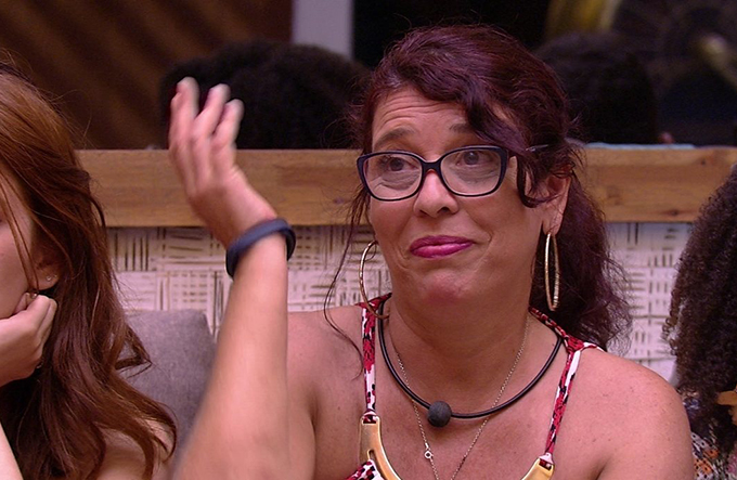 'Fora Temer,' diz Mara ao ser a primeira eliminada do 'BBB 18'