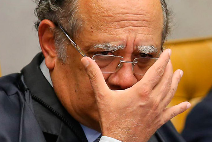 Gilmar Mendes pedirá à PF que investigue quem o xingou 