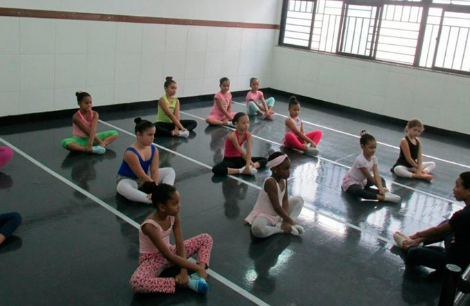 Escola Contemporânea de Dança abre matrículas dia 05 
