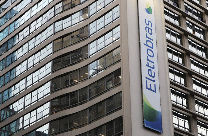 STF derruba liminar que impedia privatização da Eletrobras