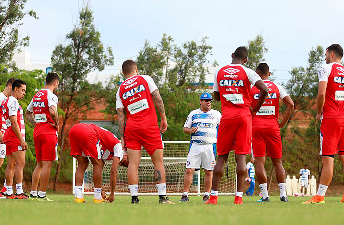 Bahia tem decepcionado o torcedor tricolor