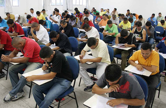 Instituto Quilombo Ilha oferece 100 vagas para pré-vestibular
