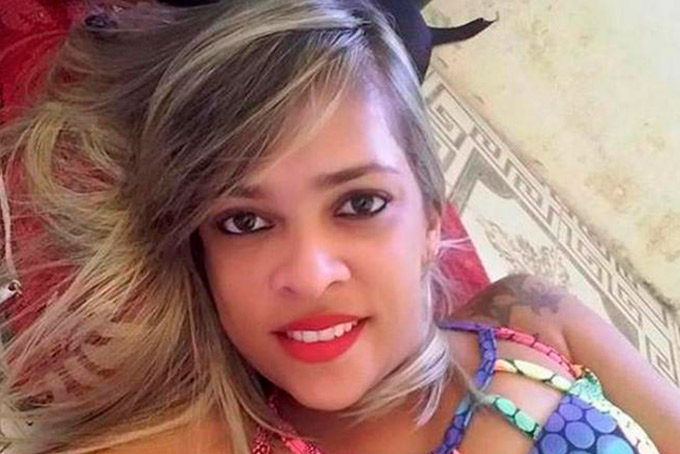 Casal é executado a tiros por homens encapuzados