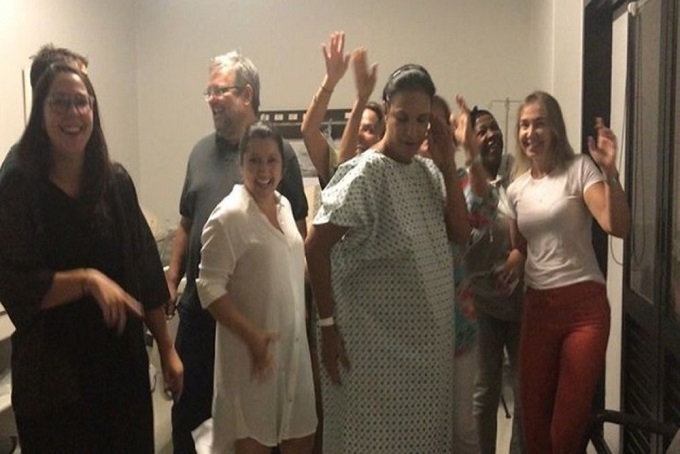 Ivete dá à luz gêmeas na manhã deste sábado (10)