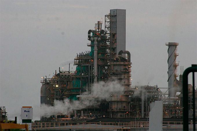 Refinaria Landulpho Alves deve fechar três plantas de produção