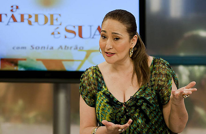 Sônia Abrão é condenada após afirmar que garota era um espírito