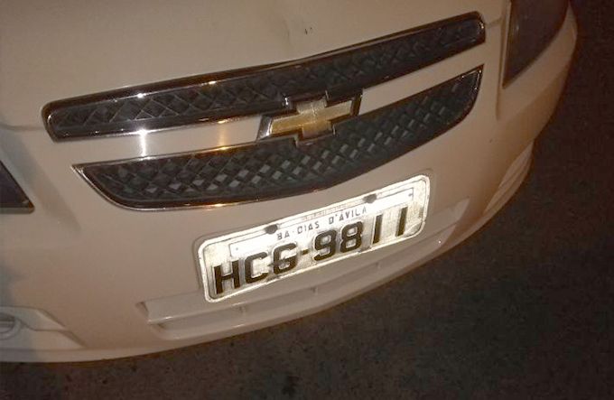 PM recupera veículo roubado em Dias d'Ávila