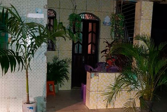Homens invadem casa e executam jovem em Feira de Santana