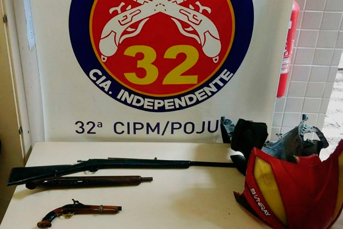 Homem é preso por porte ilegal de armas 