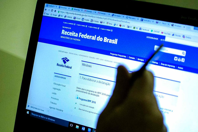 Veja quando vale a pena adiantar pagamento do Imposto de Renda