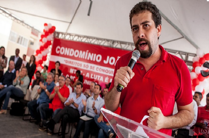 Guilherme Boulos lança pré-candidatura à Presidência 