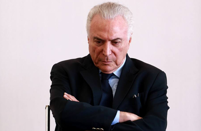 Barroso autoriza quebra do sigilo bancário de Temer