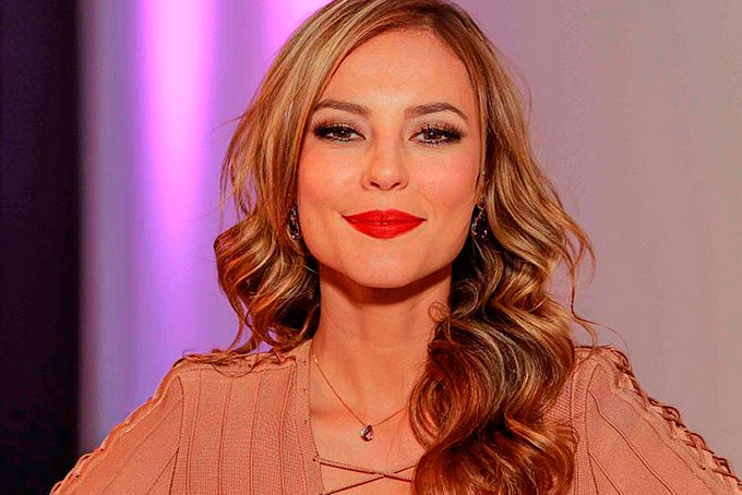 Câmera que vazou fotos de Paolla Oliveira pede desculpa, diz site