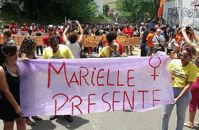Ato em Salvador homenageia vereadora Marielle Franco, executada no RJ
