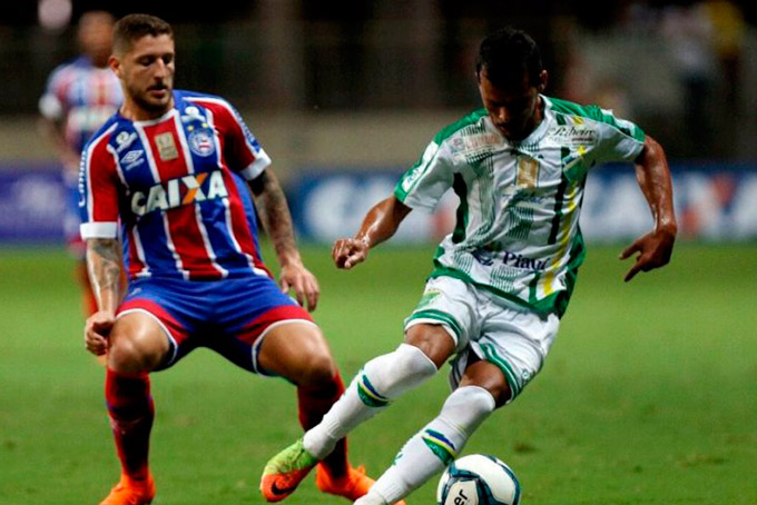 Em jogo de duas viradas e sete gols, Bahia goleia Altos-PI 