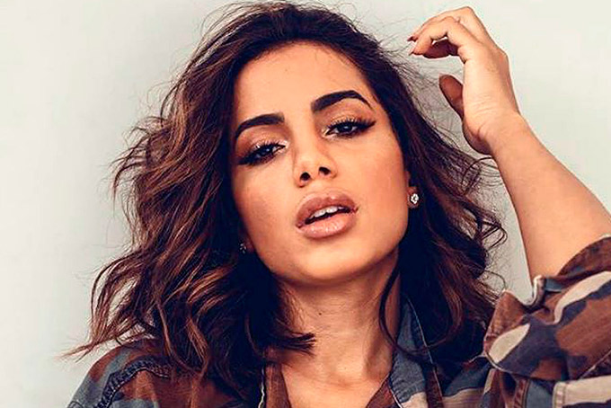 Cantora Anitta inicia divulgação de novo single 