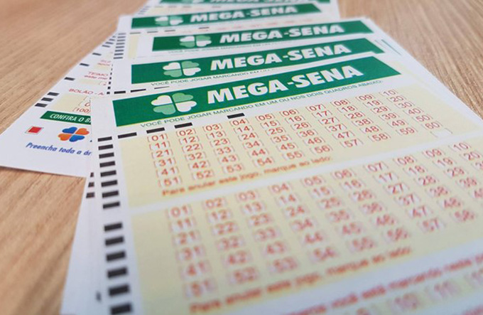 Mega Sena pode pagar R$ 35 milhões em sorteio deste sábado