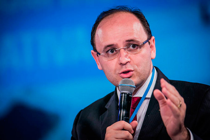 Mendonça Filho deixa Ministério da Educação