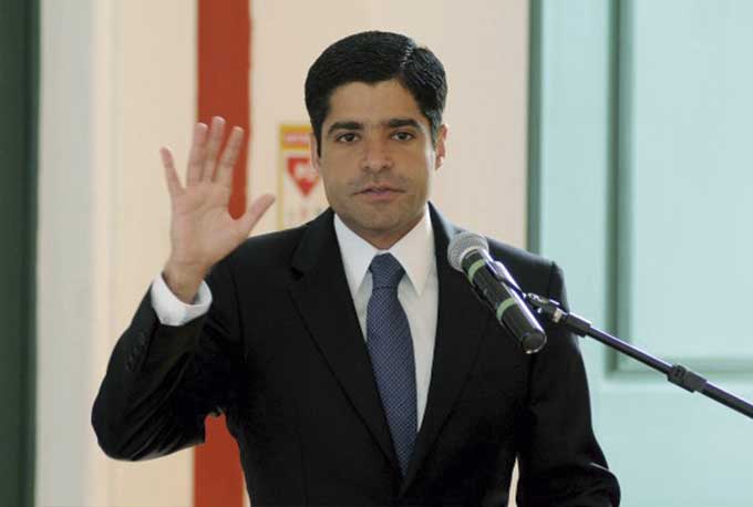 ACM Neto nomeia novos secretários para prefeitura