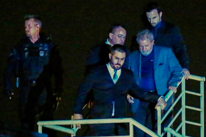 Lula pode ser transferido da PF e ficar custodiado em quartel
