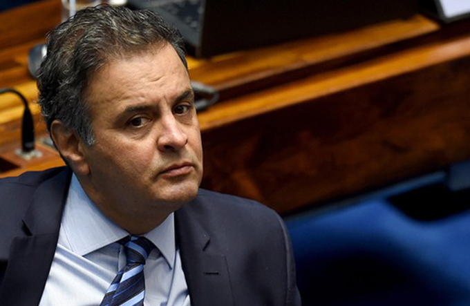  Goldman defende que PSDB reveja candidatura de Aécio ao Senado