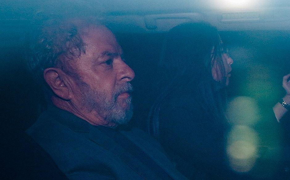 TRF-4 nega último recurso de Lula