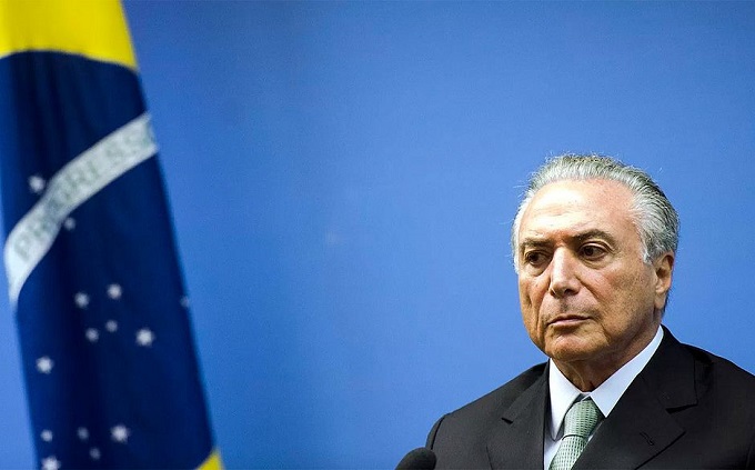 'É fácil bater no governo. Quero ver fazer', diz Michel Temer