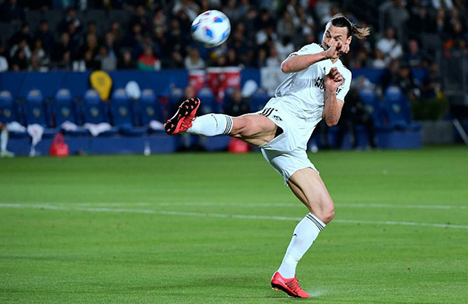 Técnico da Suécia avisa que não vai levar Ibrahimovic para a Copa