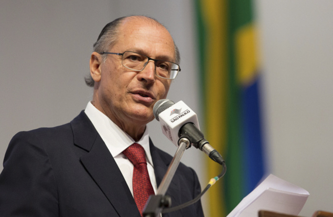 Temer e PSDB negociam chapa Alckmin-Meirelles