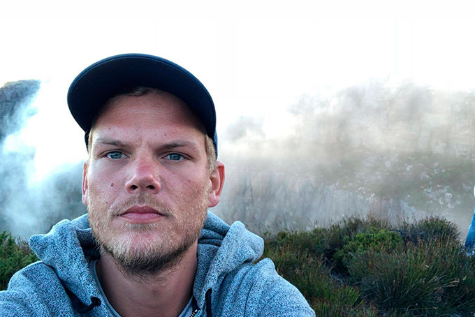 Avicii 'era uma alma frágil' e 'queria encontrar paz', diz família