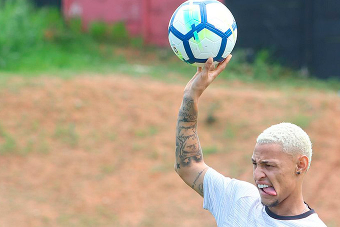 Decisão entre Corinthians e Vitória será no dia 10 de maio