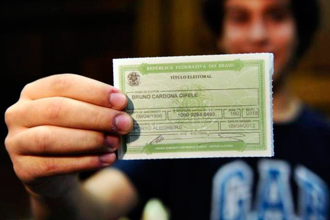 Termina dia 4 de maio o prazo para transferir o título de eleitor 