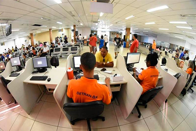 Detran-BA tem 47 vagas em concurso