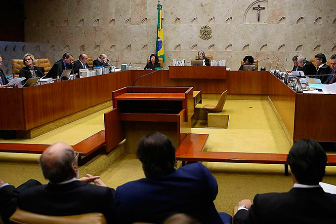 Supremo decide hoje sobre fim do foro privilegiado a parlamentares