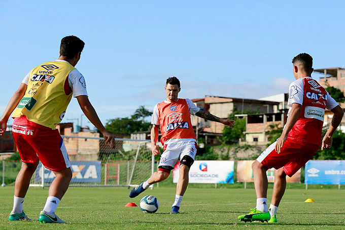 Invicto há 13 jogos em Pituaçu, tricolor recebe o Botafogo-PB