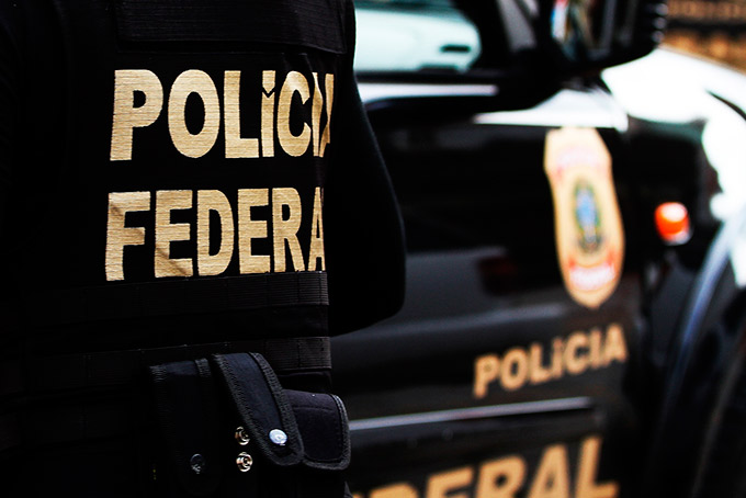 PF investiga fraudes de R$ 3,7 milhões em licitações na Bahia