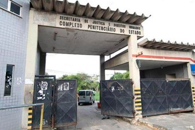 PM é preso por roubo de carga e fornecimento de armas em Salvador