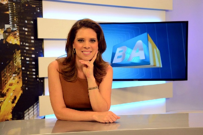 Camila Marinho se emociona e chora ao anunciar saída do BATV