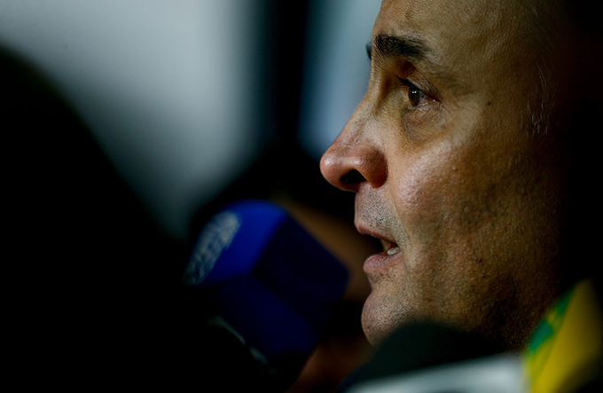Alexandre de Moraes tira inquérito de Aécio e mais sete parlamentares