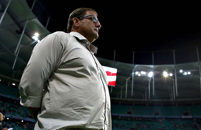 Guto comemora goleada sobre o Vasco: 'melhor partida do ano'