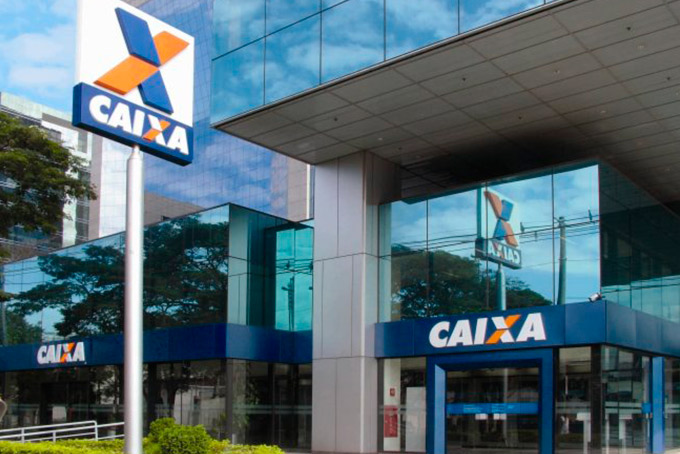 Caixa Econômica Federal vai fechar 100 agências no país