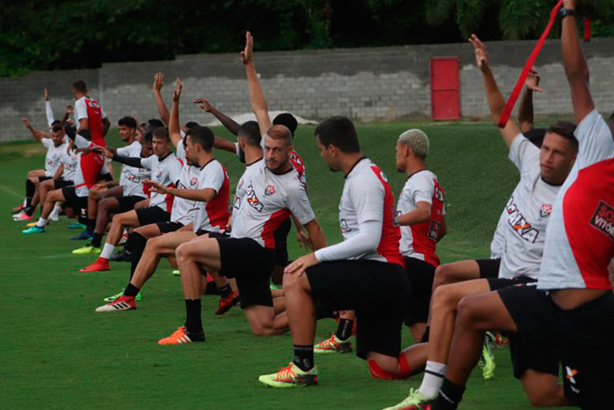Vitória enfrenta Sampaio Corrêa pelas quartas da Copa do Nordeste