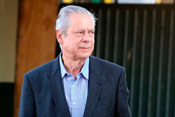 TRF-4 julga nesta quinta último recurso de Dirceu 