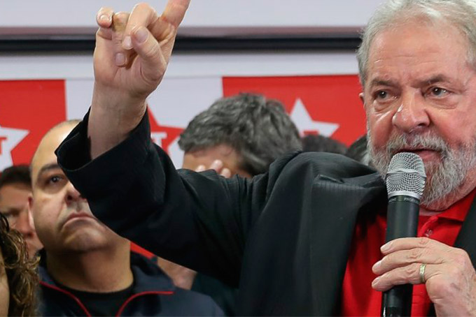 XP registra pesquisa na Justiça Eleitoral; um cenário inclui Lula