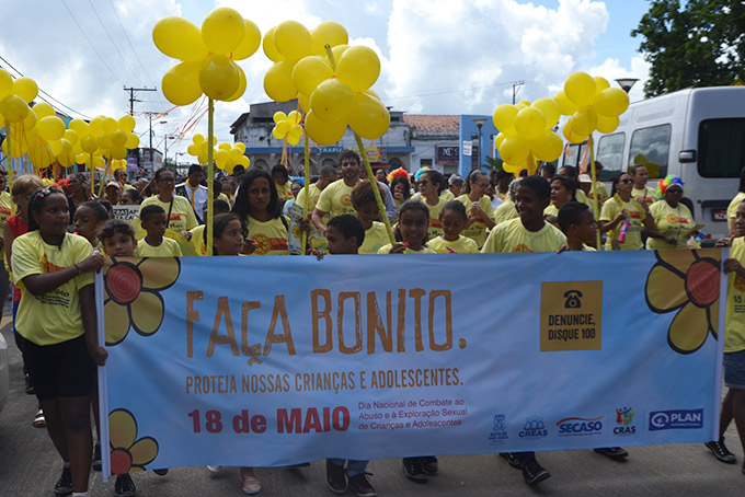 Caminhada marca o Dia Nacional do Combate ao Abuso e à Exploração 
