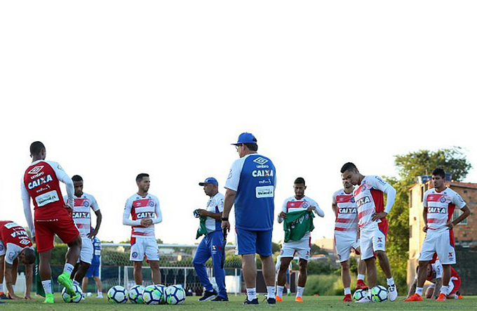 Sem vencer há três jogos, Bahia encara o Palmeiras em São Paulo
