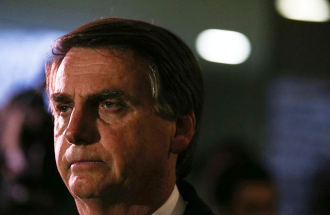 Para Bolsonaro, é melhor menos direitos trabalhistas que perder o emprego