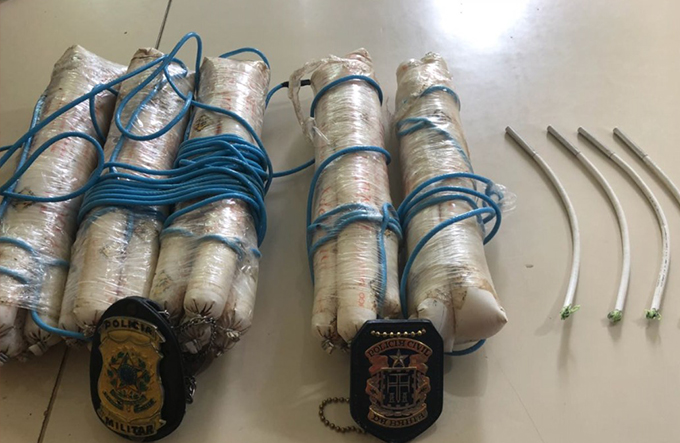 Homem é preso e explosivos apreendidos em operação policial