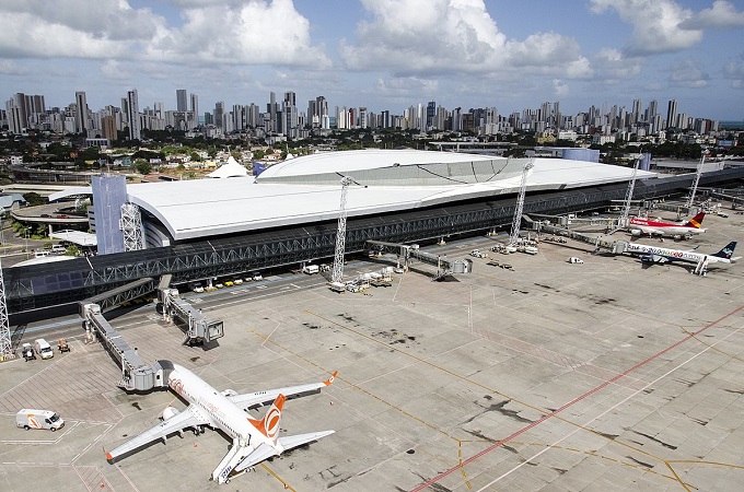 14 aeroportos registram falta de combustível, diz Infraero
